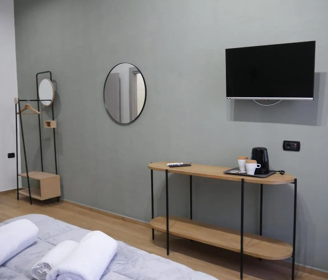 Palazzo Ferrara 1952 Bed & Breakfast Naples
