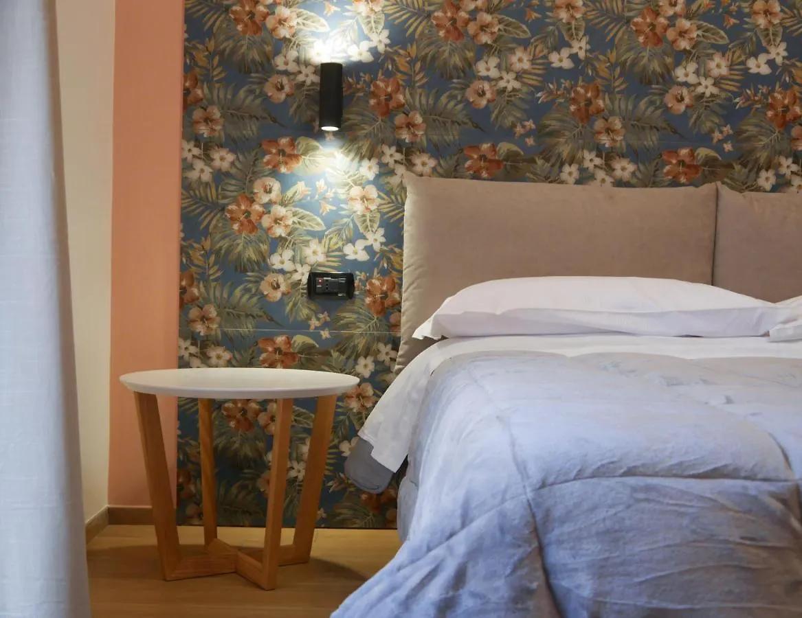 Palazzo Ferrara 1952 Bed & Breakfast Naples