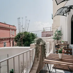 Aparthotel Il Cortile By Vista, Naples