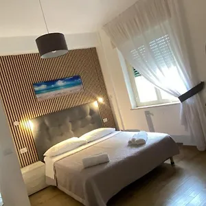 Bed & Breakfast Casacapaldo, Naples